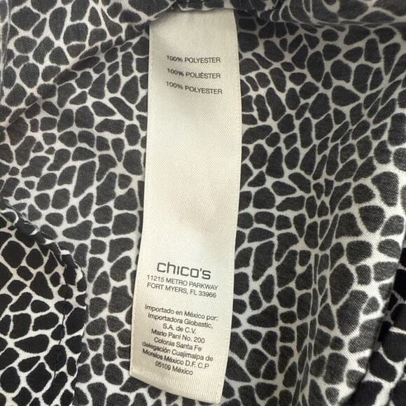 Chico’s Black and White Animal Print Short Cap Sleeve Shirt Size 3 or XLarge - Picture 6 of 10
